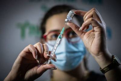 Бустерная прививка от коронавируса может быть опасной для здоровья - ученые и мира - cursorinfo.co.il