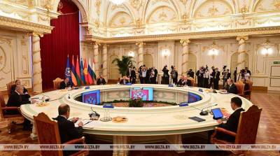 Лукашенко: глобальная напряженность несет риски силового разрешения конфликтов - belta.by - Белоруссия - Душанбе