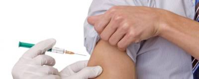 Daily Mail: вакцинация защищает от длительного течения коронавируса - runews24.ru