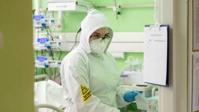 В России за сутки выявили 20 174 новых случаев коронавируса - vm.ru - Россия - Москва