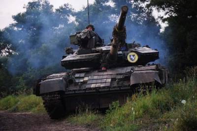 Сайт Avia.pro: армия Украины начала перебрасывать в ночное время тяжелое вооружение в сторону российской границы - argumenti.ru - Россия - Украина