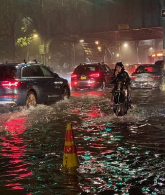 Ураган «Ида» вызвал наводнение в Нью-Йорке. В городе объявили чрезвычайное положение - thepage.ua - Украина - Сша - Нью-Йорк - штат Нью-Джерси