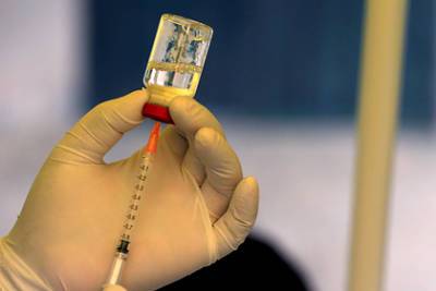 Оценена эффективность комбинации вакцин против вируса Эбола - lenta.ru - Дания - Сьерра Леоне