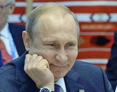 Владимир Путин - Дмитрий Песков - Самоизолировавшийся Путин еще не решил, как будет голосовать на выборах в Госдуму - newsland.com - Россия