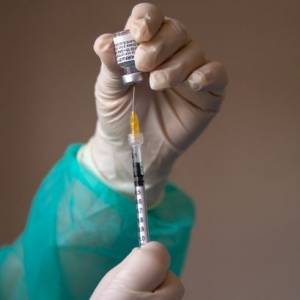 В Словении госслужащих обязали сделать прививку от коронавируса - reporter-ua.com - Словения