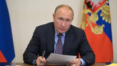Владимир Путин - Дмитрий Песков - В Кремле не исключили, что Путин проголосует на выборах онлайн - russian.rt.com - Россия