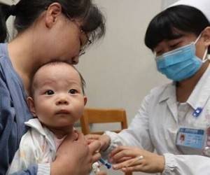 Китайскую COVID-вакцину впервые проверят на младенцах - goodnews.ua - Китай - Юар