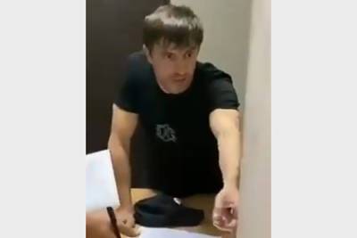 Оказавшегося педофилом героя мемов задержала полиция - lenta.ru