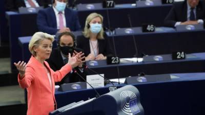 Глава Еврокомиссии обвинила Минск в попытках дестабилизации ЕС - svoboda.org - Минск - Евросоюз - деревня Ляйен - Брюссель