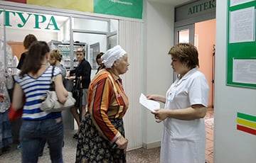 COVID-19 в Беларуси: власти создают в больницах и школах «инфекционную бомбу» - charter97.org - Белоруссия - Минск