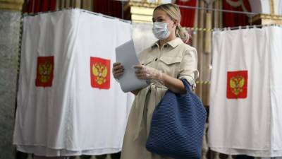 Анна Попова - Попова рассказала о противоэпидемических мерах на избирательных участках - russian.rt.com - Россия