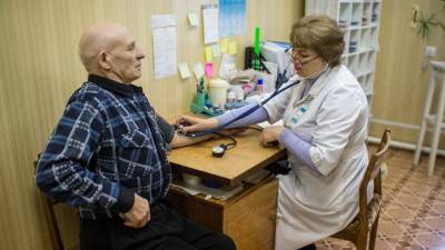 Оксана Драпкина - В Минздраве дали рекомендации по сохранению активности для лиц старше 50 лет - russian.rt.com - Россия