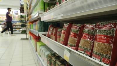 Цена килограмма гречки впервые за 10 лет перевалила за 100 рублей - dp.ru