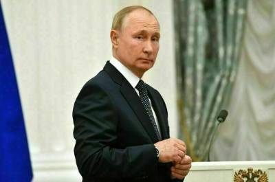 Владимир Путин - Путин назвал вакцину, которой прививался - pnp.ru - Россия