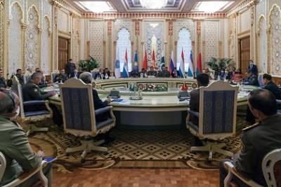 Лидеры стран ШОС приняли совместную декларацию - lenta.ru - Афганистан - Душанбе