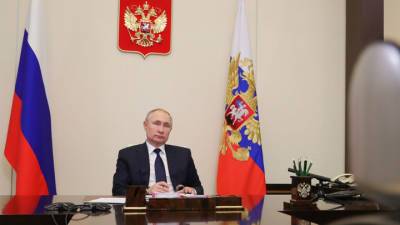 Владимир Путин - Путин пояснил, кто заболел в его окружении - vesti.ru - Россия - Пресс-Служба