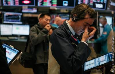 Dow Jones - Падение S&P 500 и Nasdaq в понедельник стало сильнейшим с мая - interfax.ru - Москва - Сша - Китай