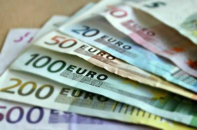 Вернер Коглер - В Австрии предложили увеличить зарплаты чиновникам - pnp.ru - Австрия