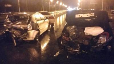 3 человека пострадало в массовой аварии в Югре - newdaynews.ru - округ Югра - Нижневартовск
