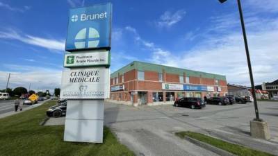 В Канаде мужчина ударил по лицу медсестру, которая без согласия сделала прививку от COVID-19 его жене - unn.com.ua - Украина - Канада - Киев - Canada - провинция Квебек - Шербрук