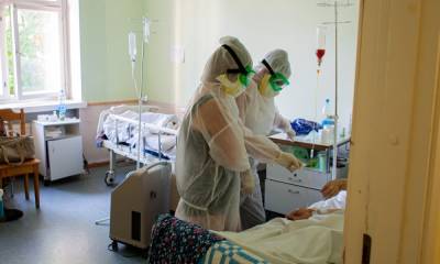 В России повторен рекорд суточной смертности от коронавируса - gubdaily.ru - Россия - Москва