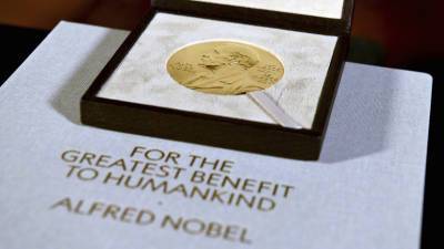 Лауреаты Нобелевской премии получат награды в своих странах - russian.rt.com