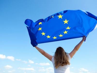 ЕС исключил две страны из списка рекомендованных для путешествий - unn.com.ua - Украина - Киев - Молдавия - Чили - Кувейт - Босния и Герцеговина - Руанда
