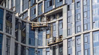 Объем инвестиций в коммерческую недвижимость РФ вырос за девять месяцев на 32% - iz.ru - Россия - Израиль