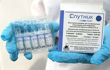 В Минске начали прививать однодозовой вакциной «Спутник Лайт» - charter97.org - Белоруссия - Минск