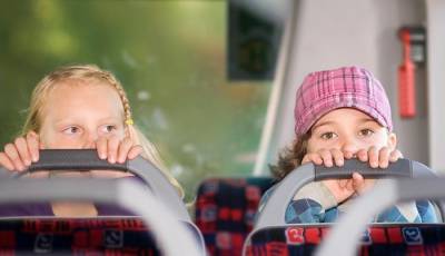 Из-за инфицирования в школьном автобусе произошла вспышка коронавируса в девяти школах Гессена - rusverlag.de