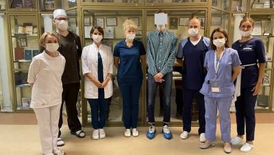 В.А.Алмазов - Петербургские медики спасли студента, подхватившего коронавирус во время комы - dp.ru
