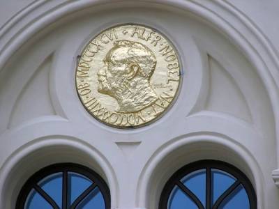 Нобелевскую премию второй год подряд будут вручать в онлайн режиме и мира - cursorinfo.co.il - Швеция