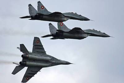 Болгария откажется от российского обслуживания МиГ-29 - lenta.ru - Болгария
