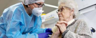 В Италии стартовала ревакцинация от коронавируса - runews24.ru - Италия