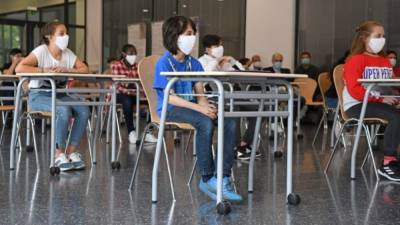Из-за тестов и прививок: эксперты считают, что маски в школах не нужны - germania.one - Германия