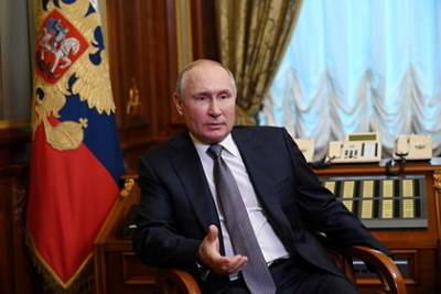 Владимир Путин - Путин сообщил о своем высоком титре антител - lenta.ru - Россия