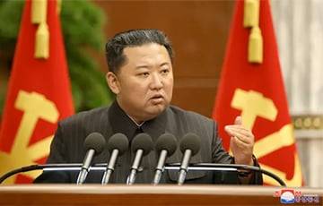 Ким Ченын - Ким Чен-Ын - Ким Чен Ын озвучил странные методы «борьбы» с COVID-19 в Северной Корее - charter97.org - Белоруссия - Кндр