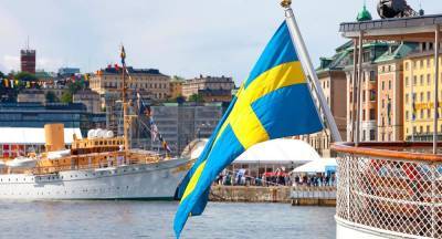 Власти Швеции сняли все антиковидные ограничения - obzor.lt - Швеция