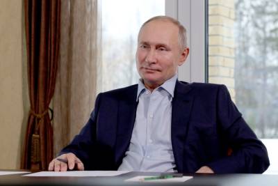 Владимир Путин - Путин объяснил массовое заражение коронавирусом в своем окружении - newzfeed.ru - Россия