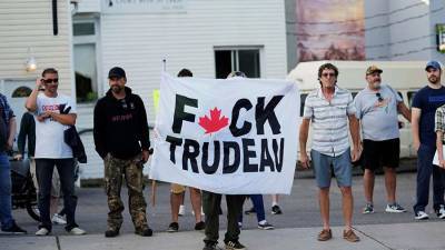 Джастин Трюдо - Премьера Канады оскорбили во время предвыборного митинга - iz.ru - Канада - Израиль