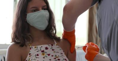 Темп вакцинации от Covid-19 на прошлой неделе снизился на 10% - rus.delfi.lv - Латвия