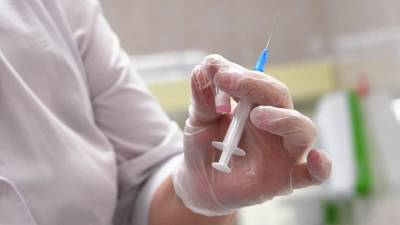 Виталий Денисов - В Севастополе стартовала кампания вакцинации от гриппа - russian.rt.com - Севастополь