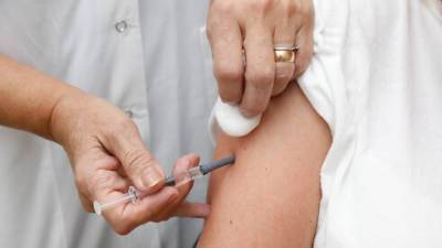 С 12 сентября: прививки от коронавируса и гриппа в Израиле будут делать одновременно - vesty.co.il - Сша - Израиль