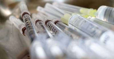 В понедельник прививки от Covid-19 получили 3435 человек - rus.delfi.lv - Латвия