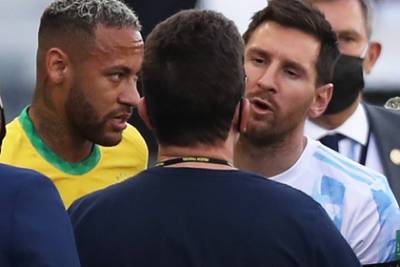 Джанни Инфантино - Президент ФИФА высказался о прерванном матче между Бразилией и Аргентиной - lenta.ru - Бразилия - Аргентина