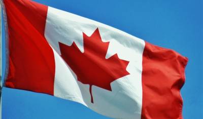 Канадского премьер-министра закидали камнями во время предвыборной кампании - newizv.ru - Канада