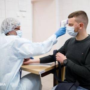В Украине сделали 10 миллионов прививок от коронавируса - reporter-ua.com - Украина