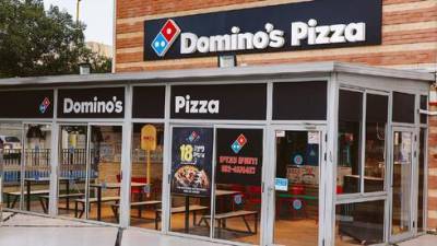 Популярная сеть пиццерий начинает взимать 10 шекелей за доставку еды на дом - vesty.co.il - Израиль