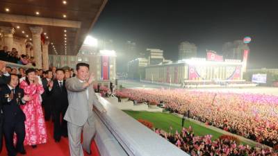 Ким Ченын - Ким Ирсен - В Пхеньяне прошёл военный парад. Новых ракет на нём не заметили - svoboda.org - Кндр - Пхеньян