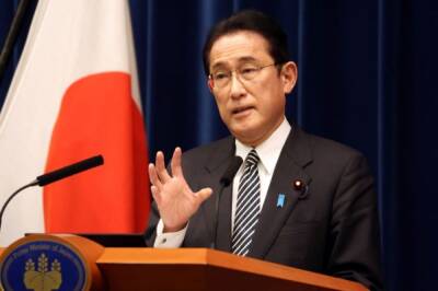 Фумио Кисид - Премьер Японии назвал борьбу с пандемией приоритетной в новом году - aif.ru - Япония